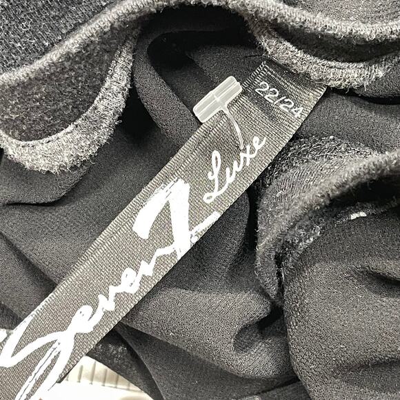 Seven7 Luxe Tunic Top Women Plus 22 Gray Leopard Sheer Back Long Sleeve - Picture 3 of 5